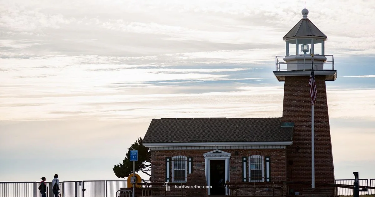 Local DIY Hub Local DIY Hub - The Hardware