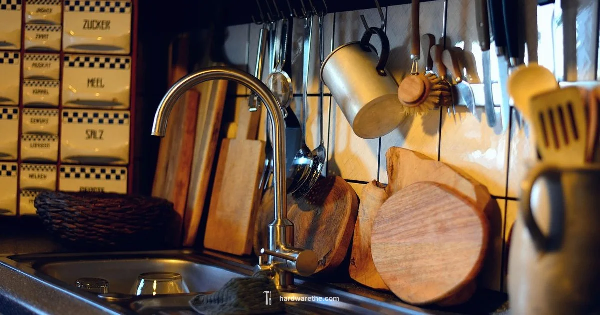 Modern Kitchen Hardware - The Hardware