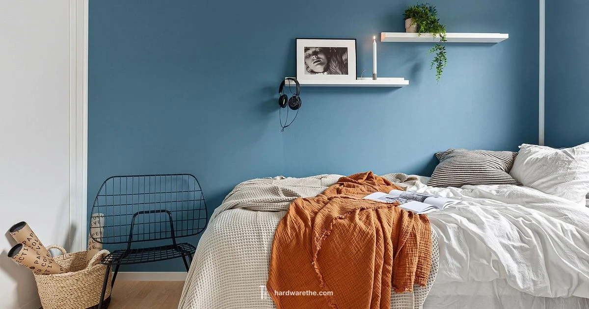 Black Door Hardware - The Hardware