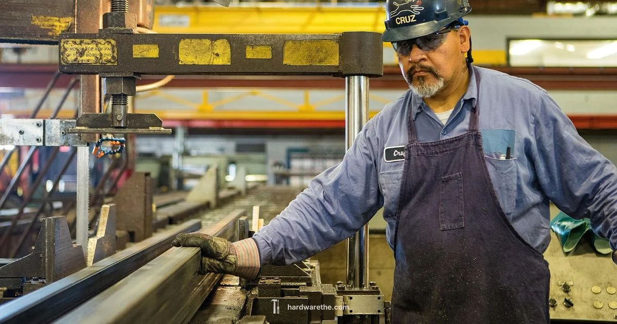 Industry Hardware Essentials Industry Hardware Essentials - The Hardware